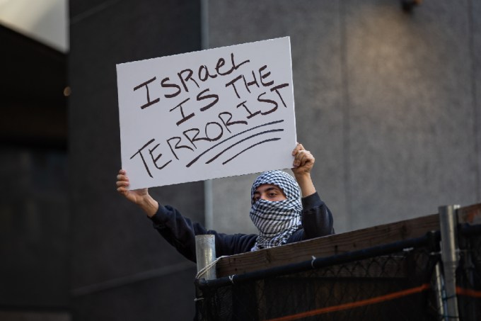 Protesto pró-Palestina no Hunter College, em Nova York