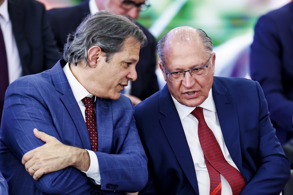 SEM SINTONIA - Haddad e Alckmin: opiniões divergentes das do chefe