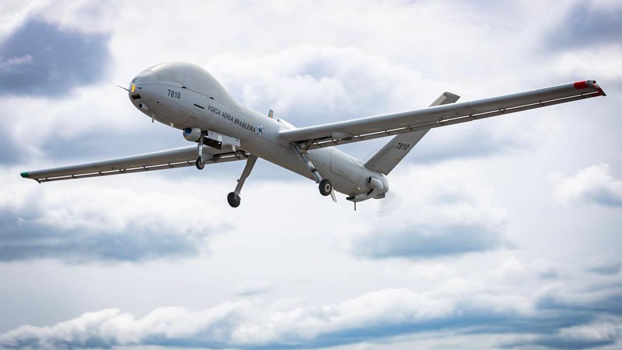 RQ-900 - Drone: equipamento de controle remoto possui mais de 10 câmeras e permite monitorar extensa área
