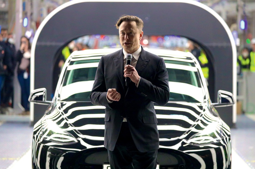 FALASTRÃO - Elon Musk, da Tesla: críticas aos orientais depois que sua empresa foi ultrapassada em vendas pela BYD