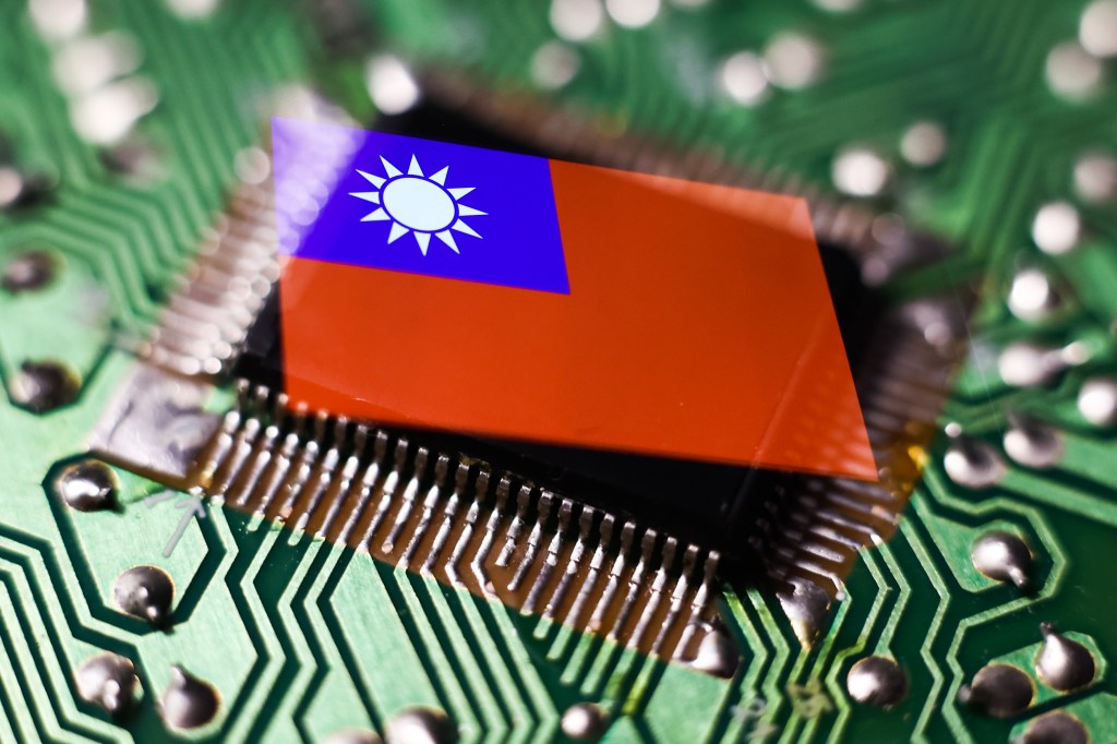Taiwan é responsável pela fabricação de 90% dos chips semicondutores avançados no mundo.