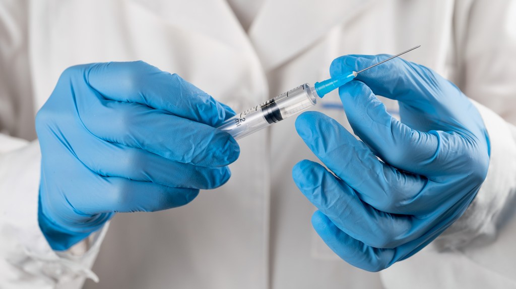 PROMESSA - Imunizante inédito: aprovação nos testes após induzir produção de anticorpos especiais