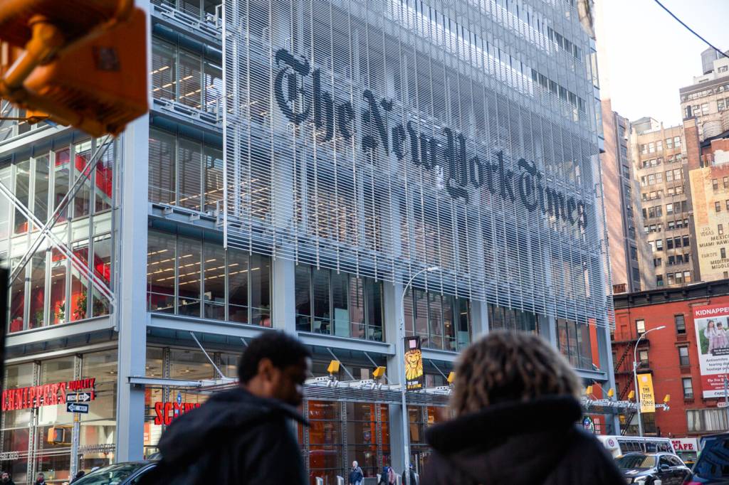 GettyImages-1982795740.jpg PIONEIRO - O 'The New York Times': o primeiro a comprar a briga para valer