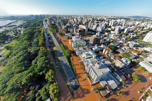 Porto Alegre tomada pelas águas: 1 milhão de gaúchos enfrentam catástrofe do clima