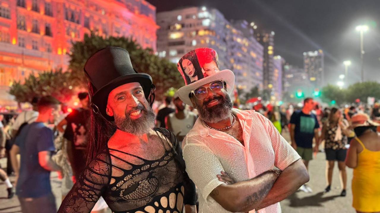 José Lima, 31, designer; e Vitor de Paula, 41, administrador
