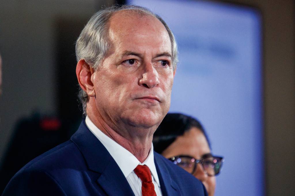 O papel do neotucano Ciro Gomes no plano de voo do PSDB para 2026