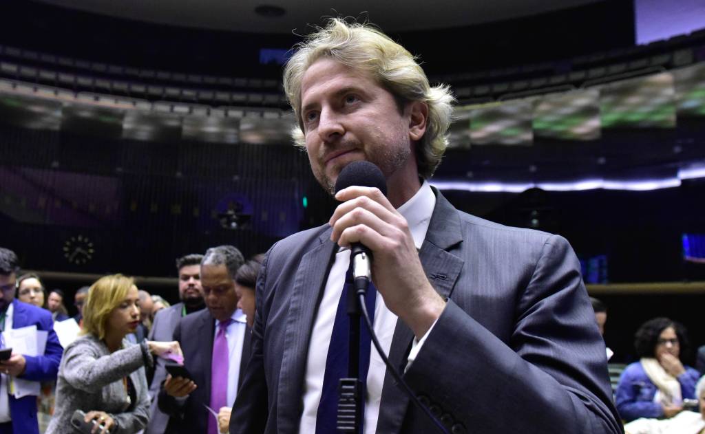 A queda de braço entre Zeca Dirceu e a nova ministra das Relações Institucionais