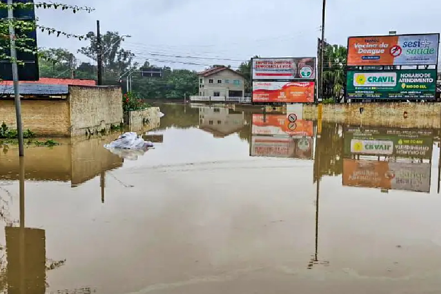 Temporais causaram inundação em bairros de Rio do Sul (SC) e outras cidades do Vale do Itajaí