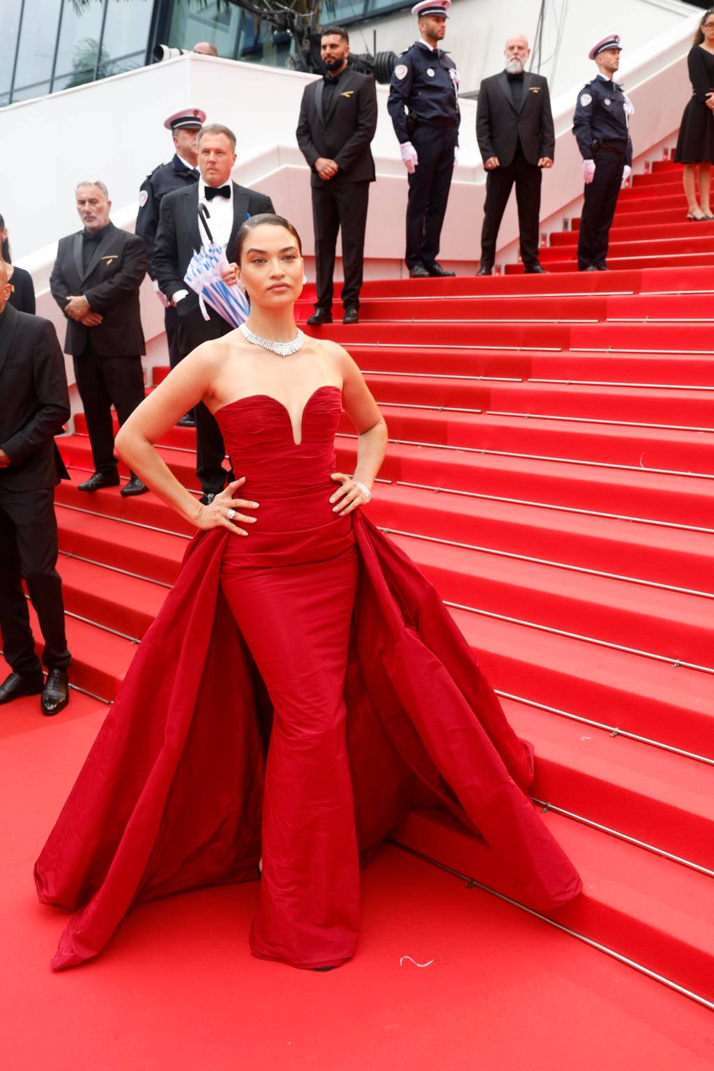 Opening Ceremony – 77th Cannes Film Festival Cannes (France), 14/05/2024.- Shanina Shaik arrives for the 'Le Deuxieme Acte' (The Second Act) screening and opening ceremony of the 77th annual Cannes Film Festival, in Cannes, France, 14 May 2024. The film festival runs from 14 to 25 May 2024. (Cine, Francia) EFE/EPA/GUILLAUME HORCAJUELO
