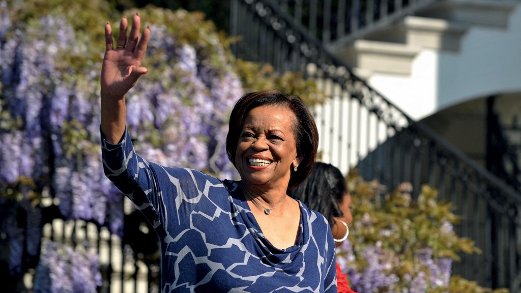 FAMÍLIA - Marian Robinson: “pilar de apoio” para Michelle e Barack Obama na Presidência dos Estados Unidos