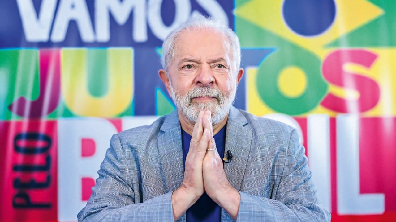 TOM RELIGIOSO - Lula: “Deus não é mentira, é a verdade, e não podem usar em vão como eles usam todo santo dia”