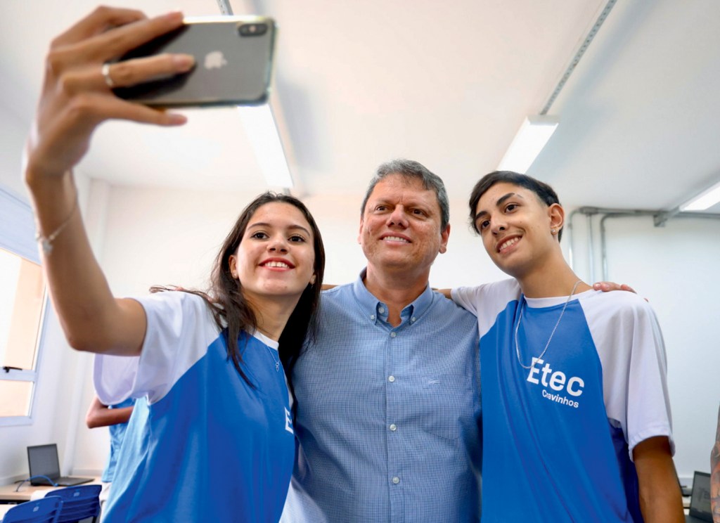 FUTURO - O governador de SP, Tarcísio de Freitas: o PPP irá construir 33 escolas