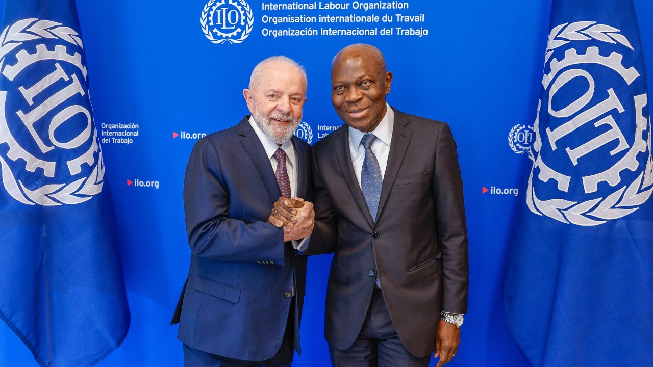 Lula faz reunião bilateral com o diretor-geral da Organização Internacional do Trabalho (OIT), Gilbert Houngbo