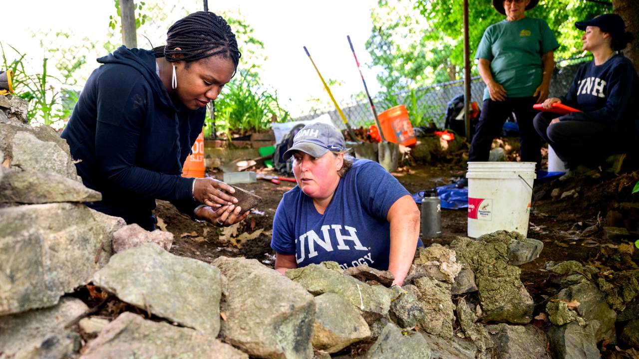 REI POMPEY - Nova Inglaterra: vestígios encontrados