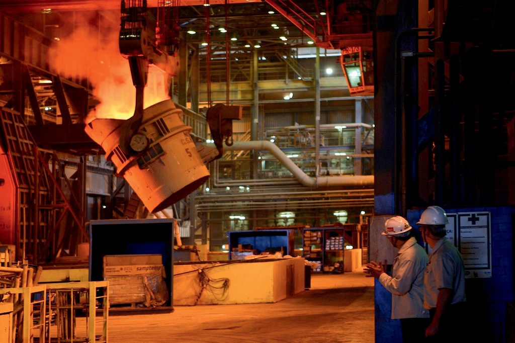 DESAFIO - Produção de aço: o setor sofre com o avanço chinês