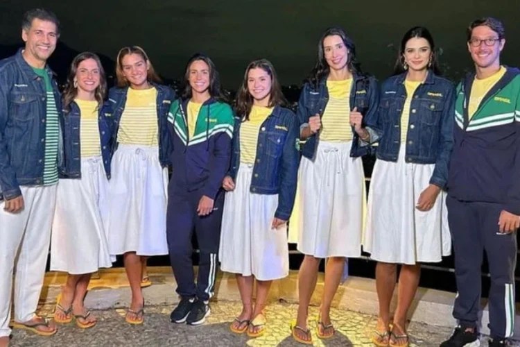 BRASIL: Feito pela Riachuelo, uniforme não agradou