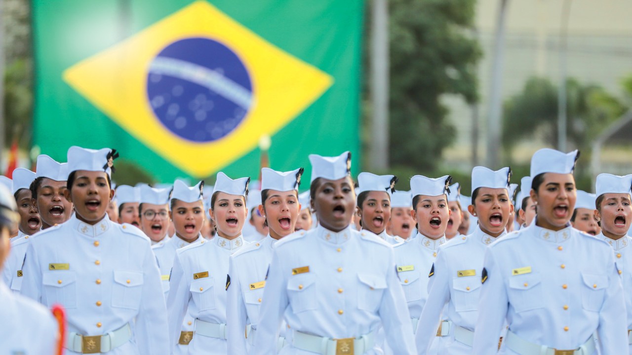 PIONEIRAS - Formatura no Rio de Janeiro: 114 soldados compõem o precursor contingente de fuzileiras navais do Brasil