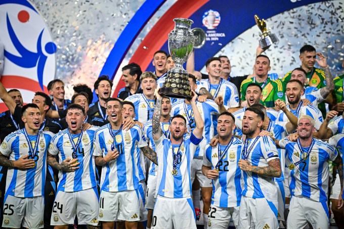 Argentina v Colombia – Copa America Final