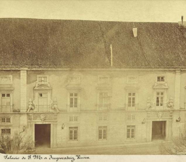 Palácio das Janelas Verdes, residência de D. Amélia, madrasta de D. Pedro, a quem ele tratava como mãe - Palácio das Janelas Verdes, residência de D. Amélia, madrasta de D. Pedro, a quem ele tratava como mãe -