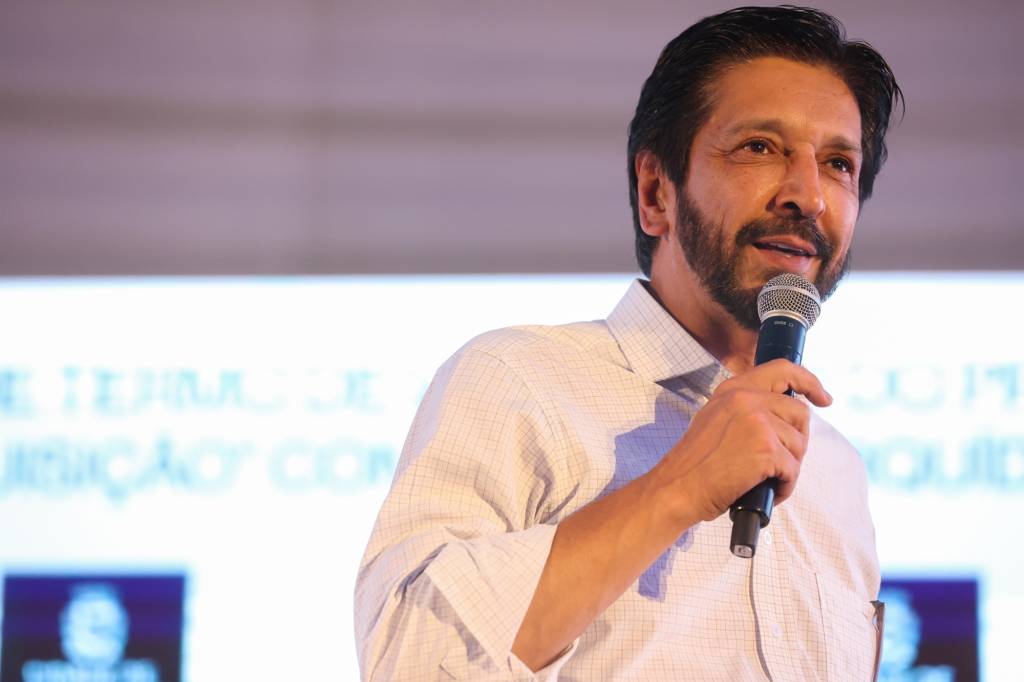 Mário Covas, ‘frente ampla’ e o simbólico palco para a convenção de Nunes