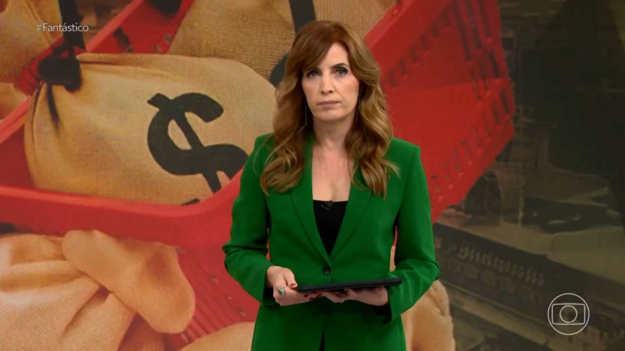 A apresentadora Poliana Abritta no 'Fantástico' de 30 de junho de 2024