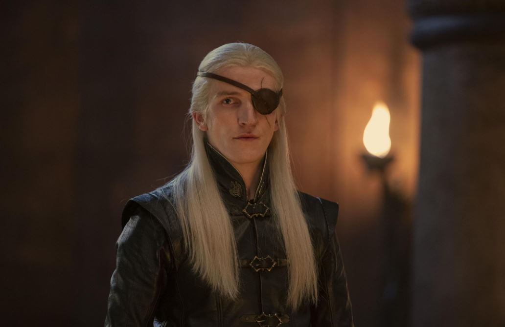Ewan Mitchell como Aemond em cena de 'A Casa do Dragão', série da HBO
