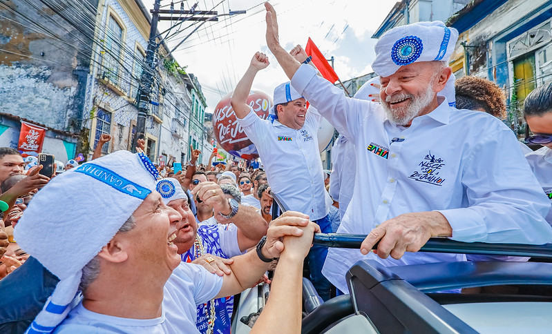 Lula participa de desfile do 2 de julho ao lado do pr-ecandidato a prefeito de Salvador, Geraldo Júnior