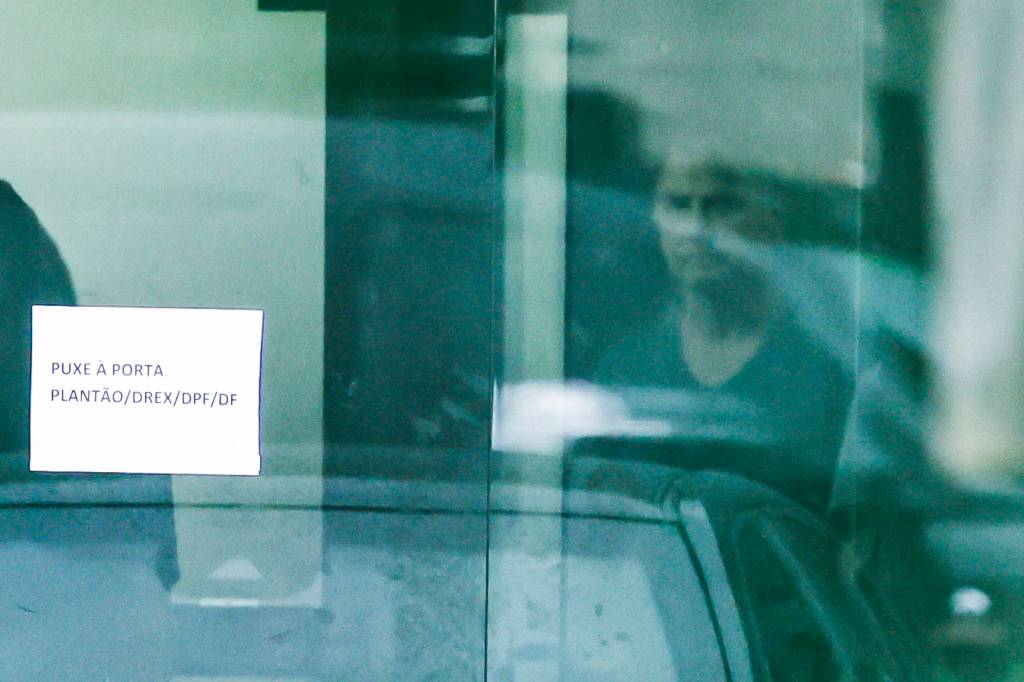 Bolsonaro preso: Primeira Turma do STF tomará decisão nesta segunda