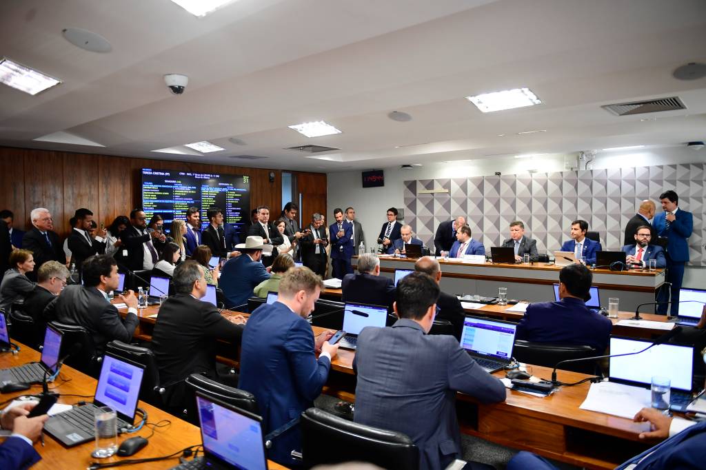 CPMI do INSS: Parlamentares alegam que resultados pífios se devem à “falta de braço”