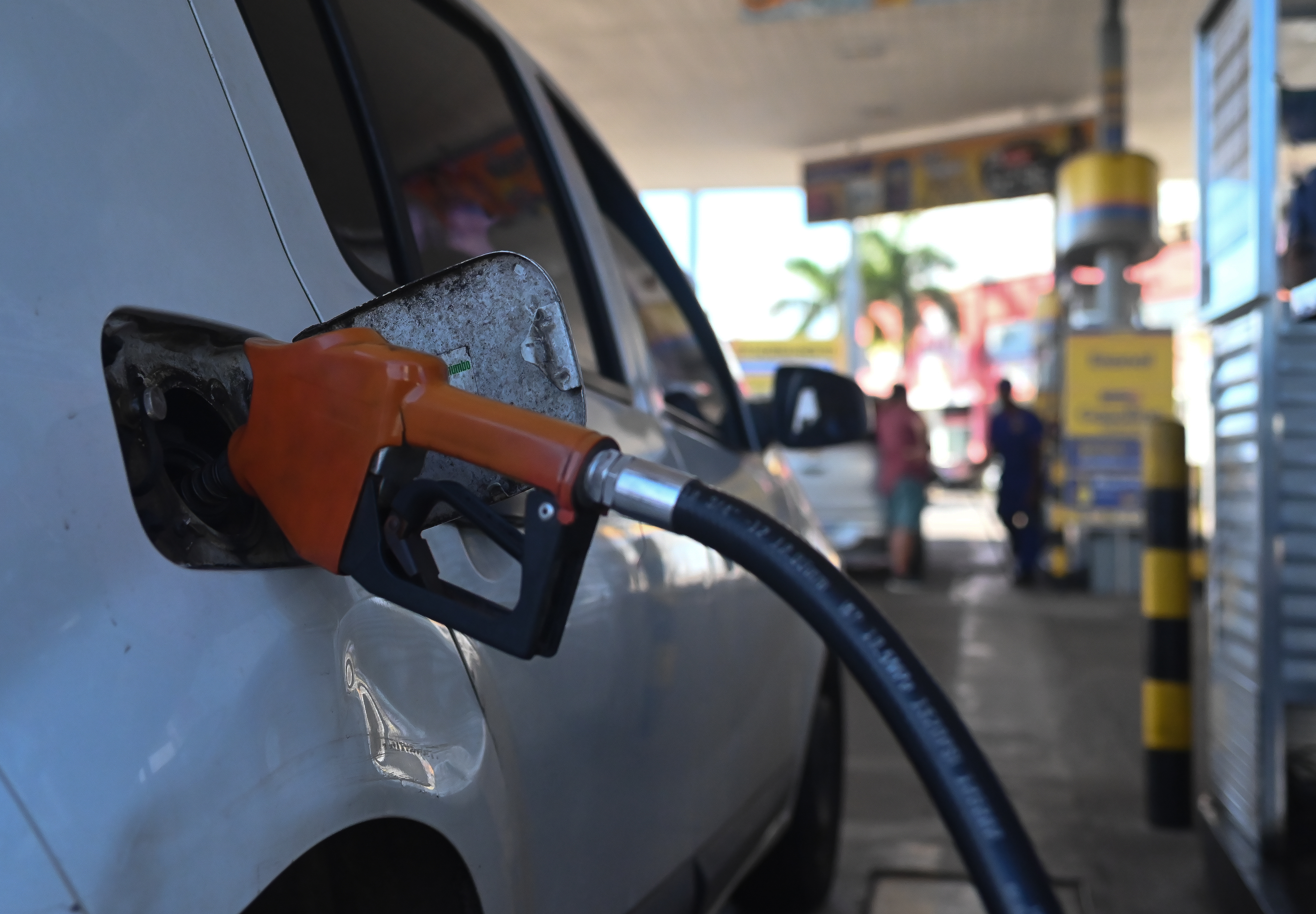 Cade deve intensificar monitoramento do mercado de combustíveis líquidos