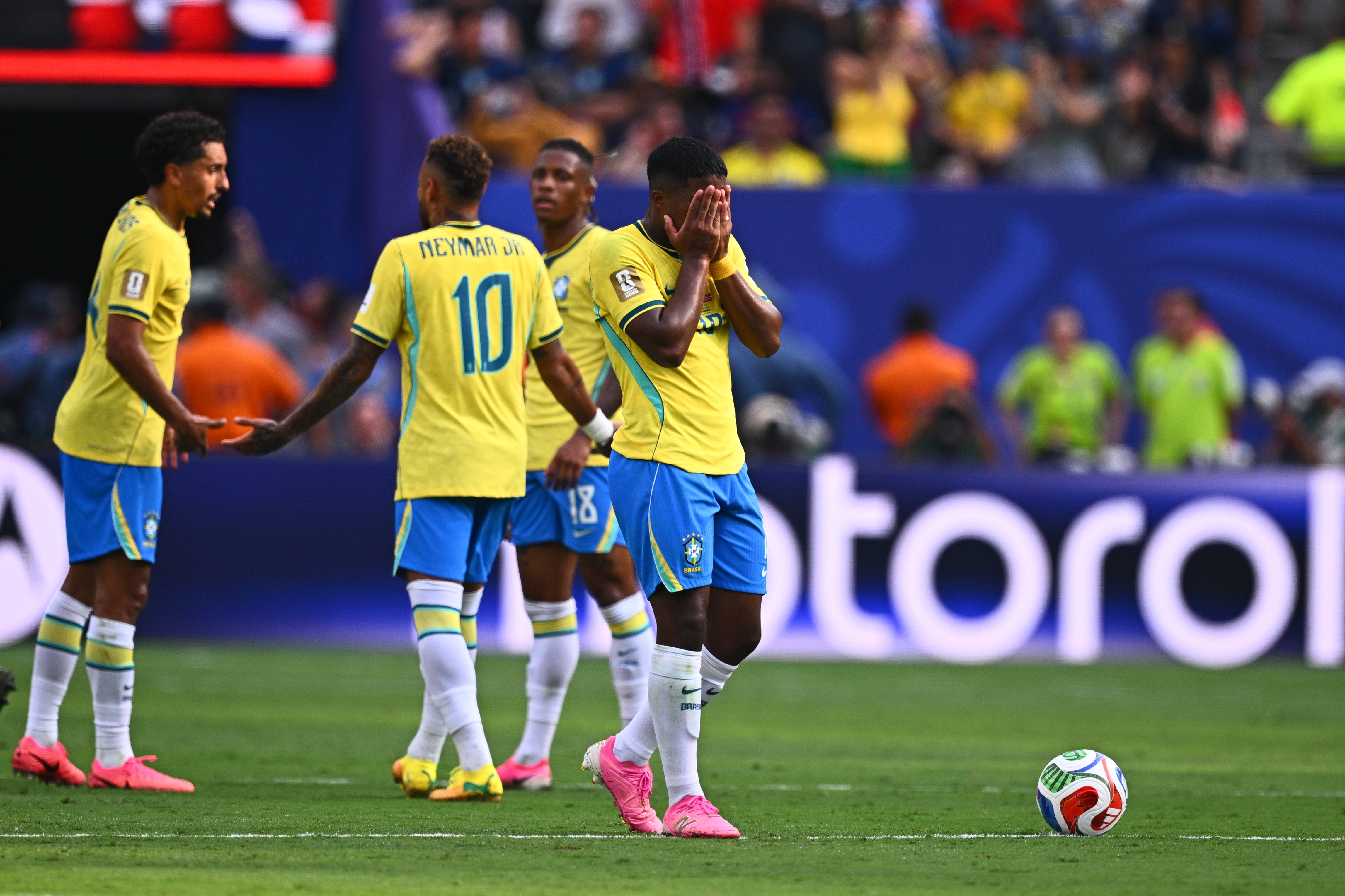 A repercussão internacional da eliminação do Brasil na Copa do Mundo