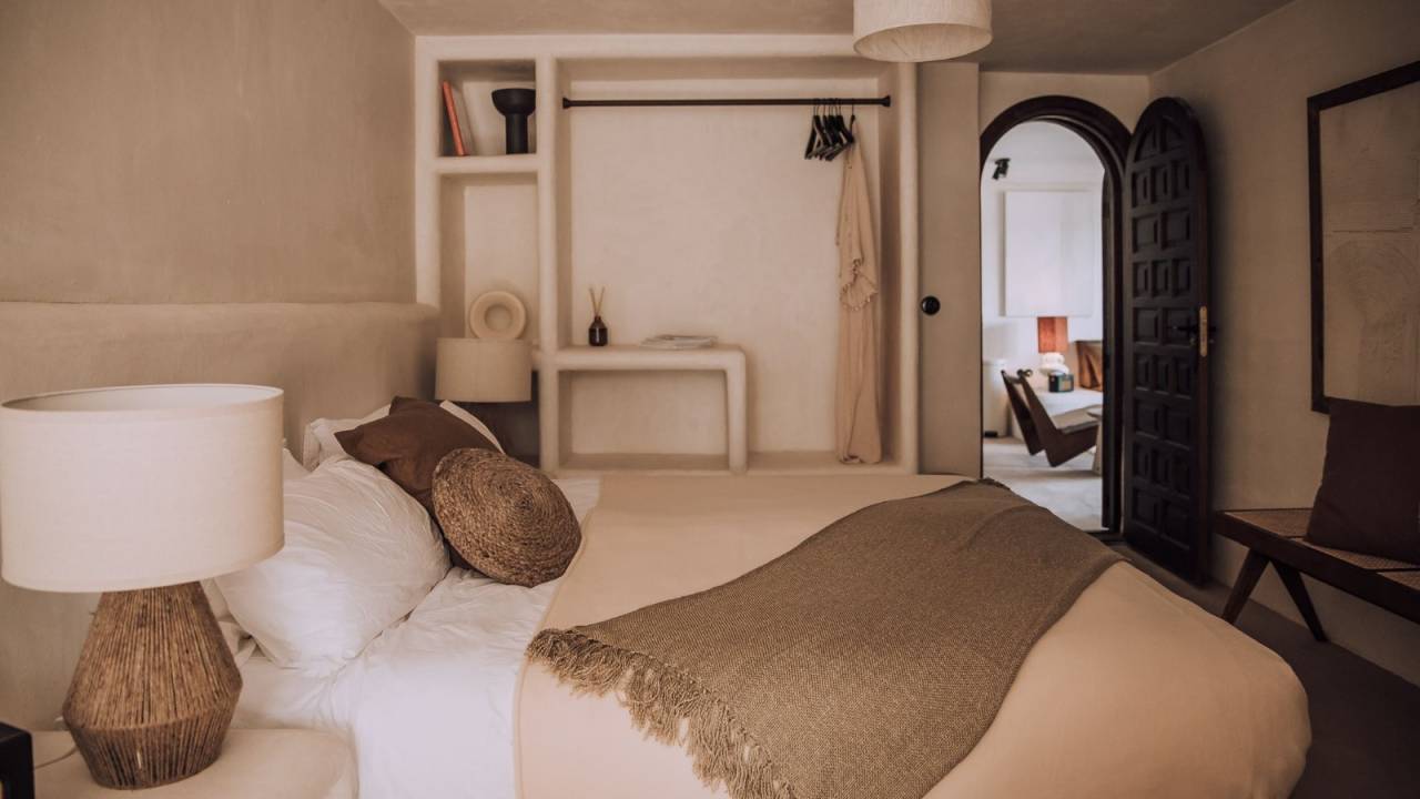 Quarto do resort tailandês adquirido pela Dynasty Global |