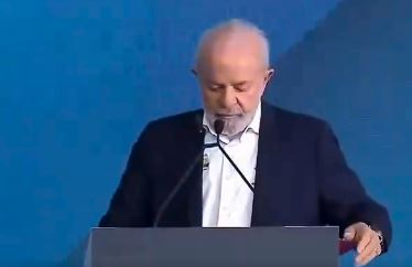 Como foi o acidente doméstico que fez Lula cancelar viagem à Rússia