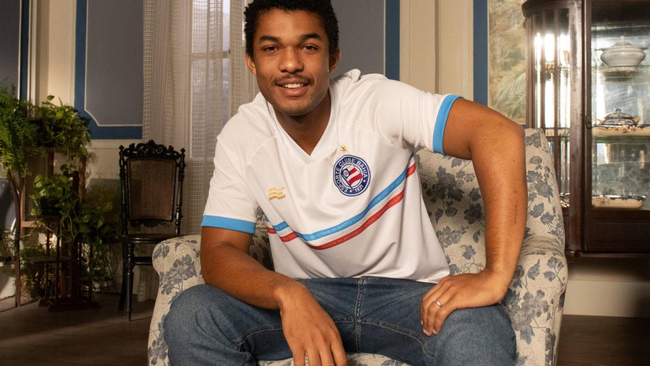 João Pedro (Juan Paiva), em Renascer