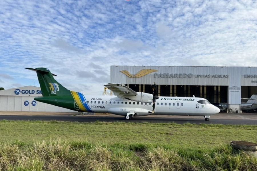 Avião ATR 72-500 da empresa Voepass (antiga Passaredo), uma das duas aeronaves do tipo arrendadas pela companhia em 2022