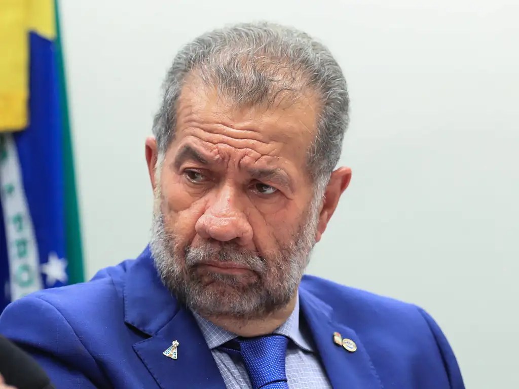 CPMI vai analisar quebras de sigilo de Lupi e de ex-chefe do INSS