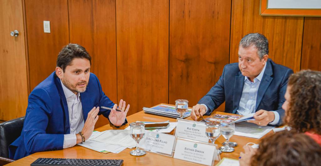 3—Kayo-Sousa-MCom.-copy.jpg NO GOVERNO - Juscelino e Rui Costa: disputas internas no centro da questão