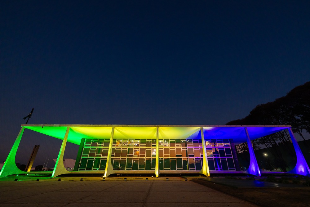 Campanha eleitoral já tem alvo definido: o Supremo Tribunal Federal