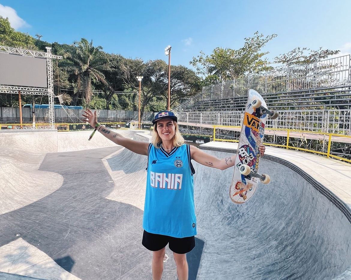 Sempre de fones, skatista Yndiara Asp diz o que quer ouvir no Rock in Rio