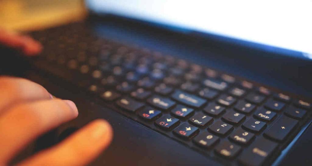 Instabilidade afeta diversas plataformas e redes sociais no Brasil