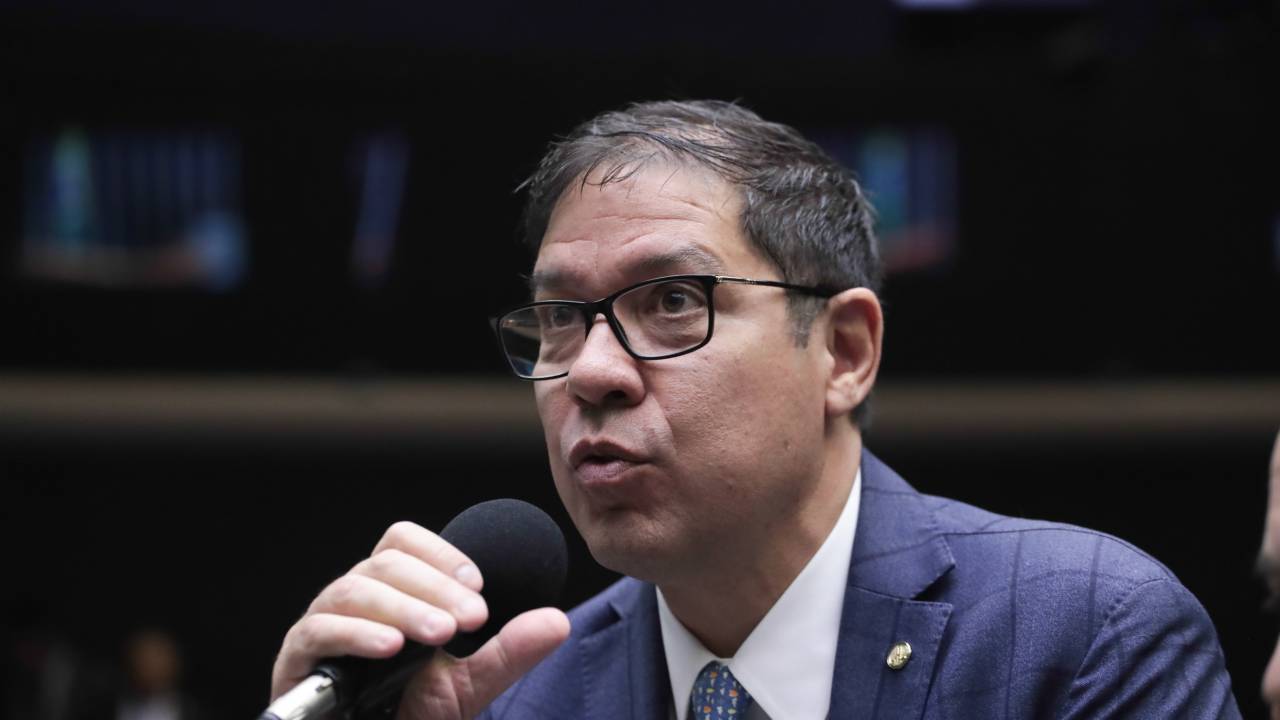 O líder do PL na Câmara, Altineu Côrtes: sem problema em estar ao lado do PT na sucessão de Arthur Lira