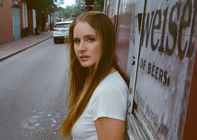 O inusitado cenário do casamento de Lana Del Rey