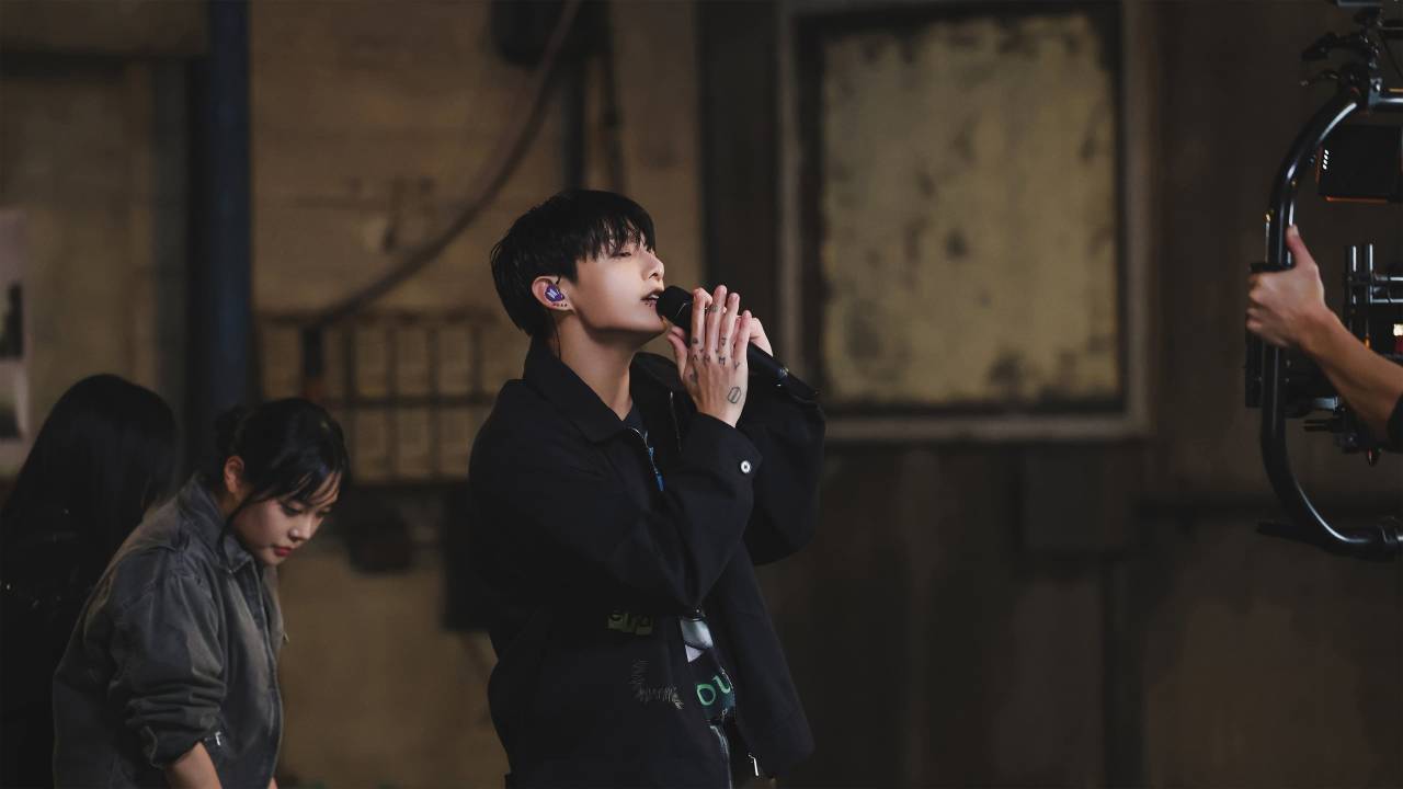 O cantor Jung Kook, do grupo BTS, ganhou documentário sobre carreira solo