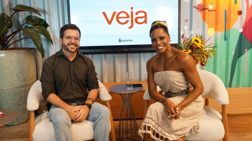 Adriana Bombom relata briga com Marlene Mattos por causa de paquita