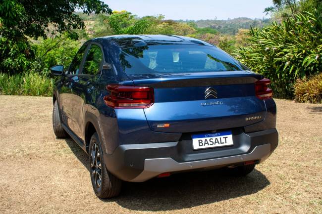 Citroen Basalt porta malas Citroen Basalt porta malas
