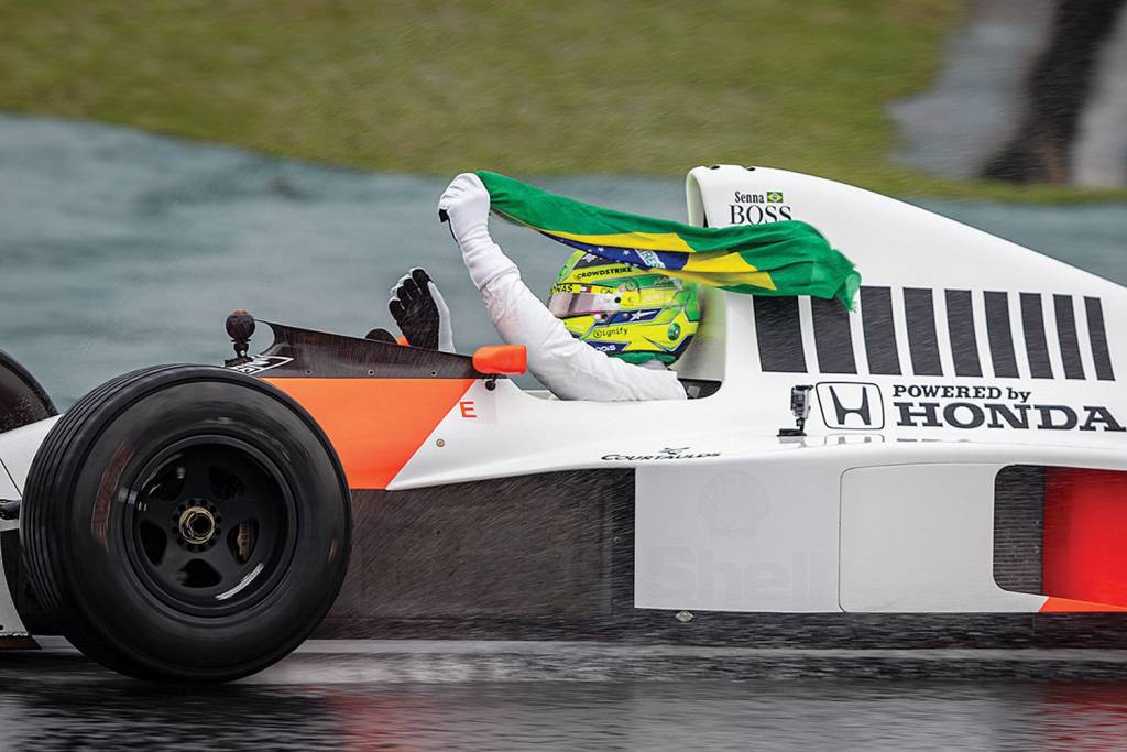 ESP2555761 IDOLATRIA - Lewis Hamilton: heptacampeão inglês tem Senna como inspiração