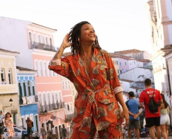 A escritora Bárbara Carine