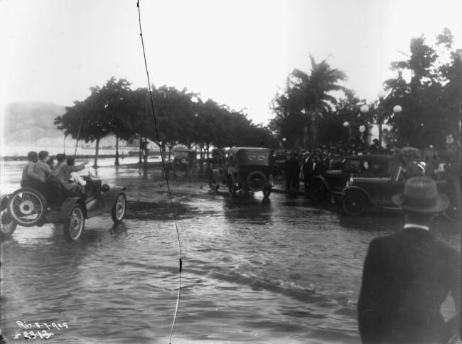 Ressaca, Praia do Flamengo