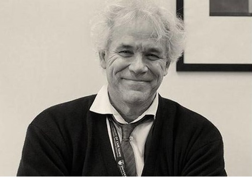 Os mecanismos íntimos da consciência: quando a neurociência abraça Freud