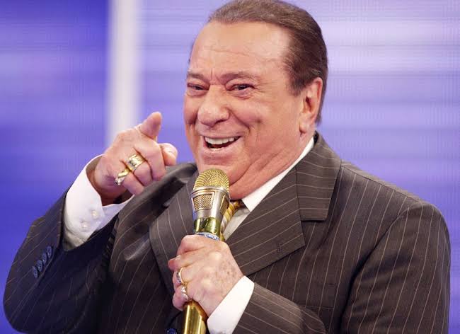 Raul Gil se pronuncia sobre saída do SBT